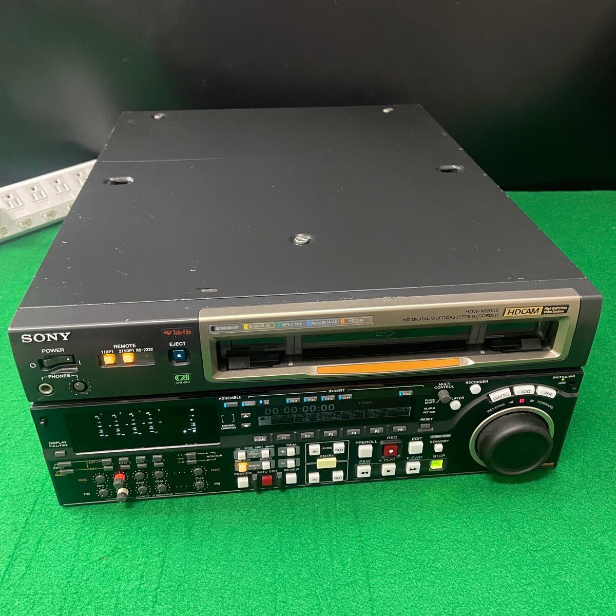 ★☆通電確認済/動作未確認 SONY/ソニー HD DIGITAL VIDEOCASSETTE PLAYER/デジタルビデオカセットプレーヤー HDW-M2000拍卖