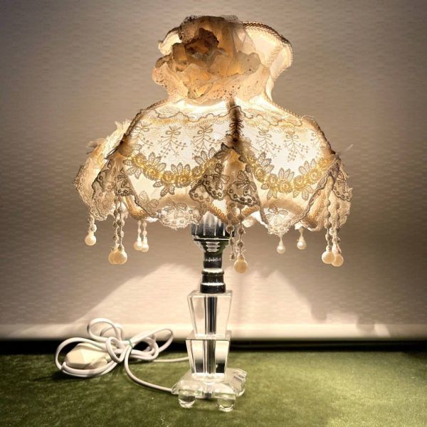 ★☆照明器具 ドレッシーランプ スタンドライト/テーブルランプ/デスクライト ガーリー/お姫様 フリル柄 間接照明/全高340mm☆★拍卖