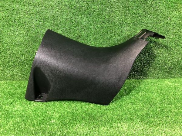 NOAH ノア ZRR80 2015年式 サイドトリム SIDE TRIM 62111-28230 ID:3174拍卖