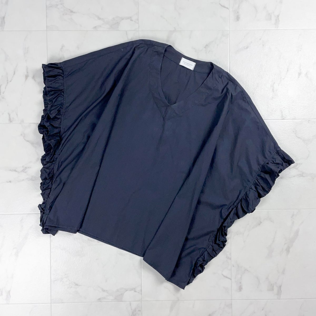 mumokuteki ムモクテキ サイドフリルVネックカットソー 半袖 ワイド レディース 黒 ブラック サイズF*CD27拍卖