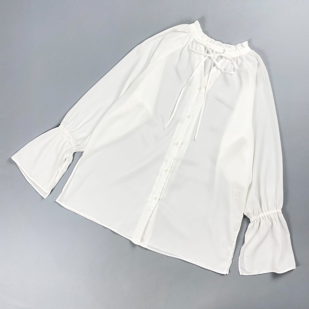 美品 Chico チコ ボリューム袖2wayチュニックブラウス 長袖シャツ サイドスリット レディース 白 ホワイト サイズF*CD51拍卖