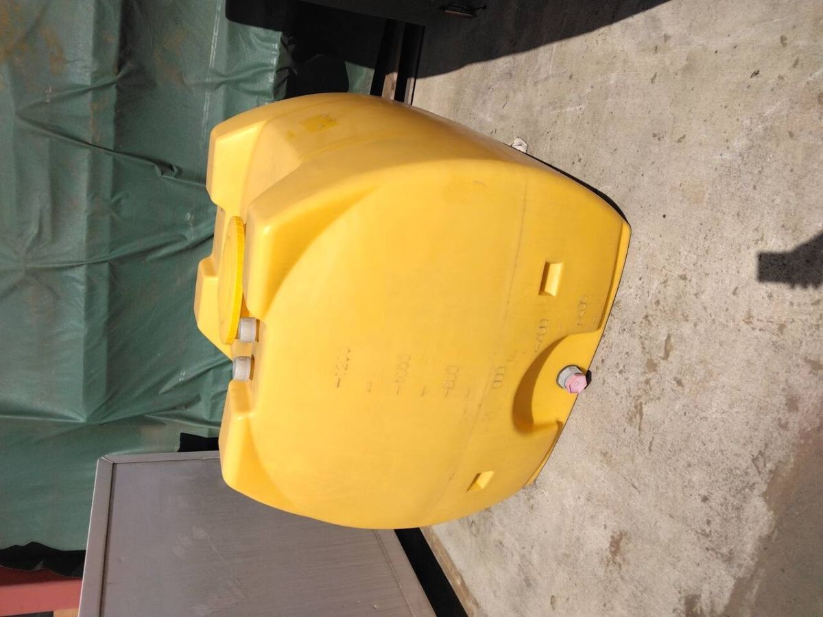 ローリータンク 容量 1200L(中古)【茨城県坂東市発】LP11-17768拍卖