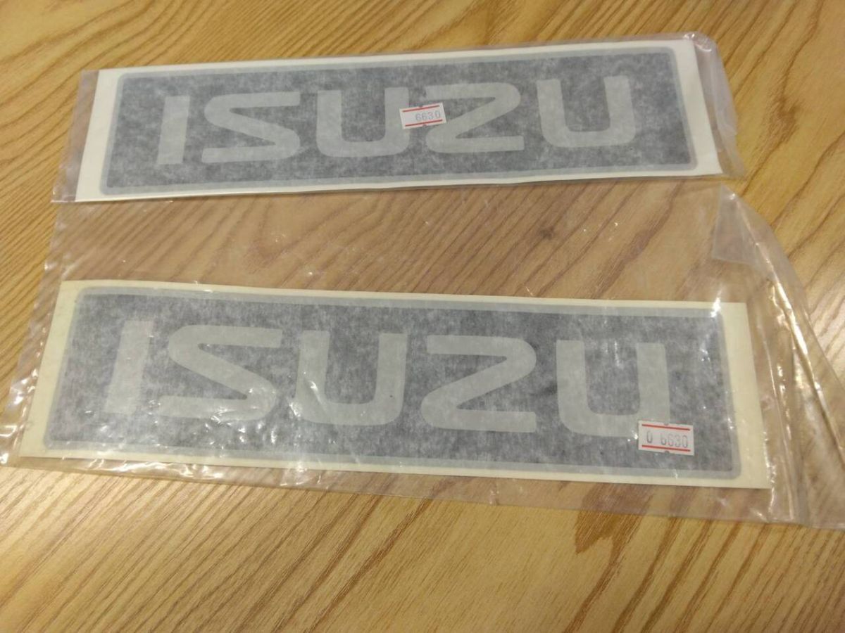 ステッカー いすゞ2枚1セット(中古)【福岡県久留米市】LP07-14588拍卖