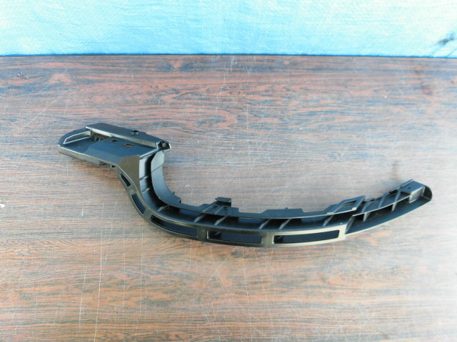 AJ692 ポルシェ 991 リア ブラケット 右 99150583606拍卖