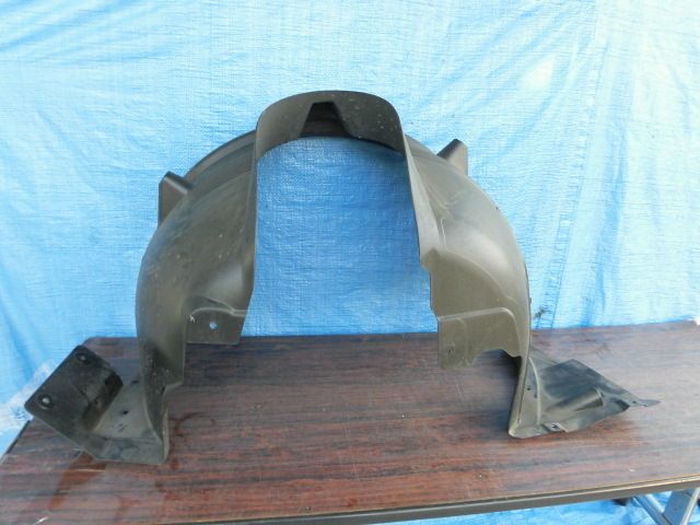 AJ758 BMW E83 X3 フェンダーライナー 左 51713420416拍卖