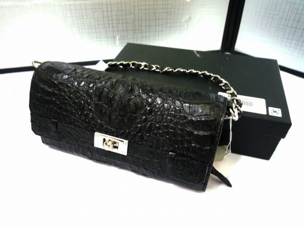 20062☆未使用品☆ 「ロダニア カイマン ショルダークラッチ ロングウォレット ブラック」長期保管 一部材質劣化&傷汚れ有り拍卖