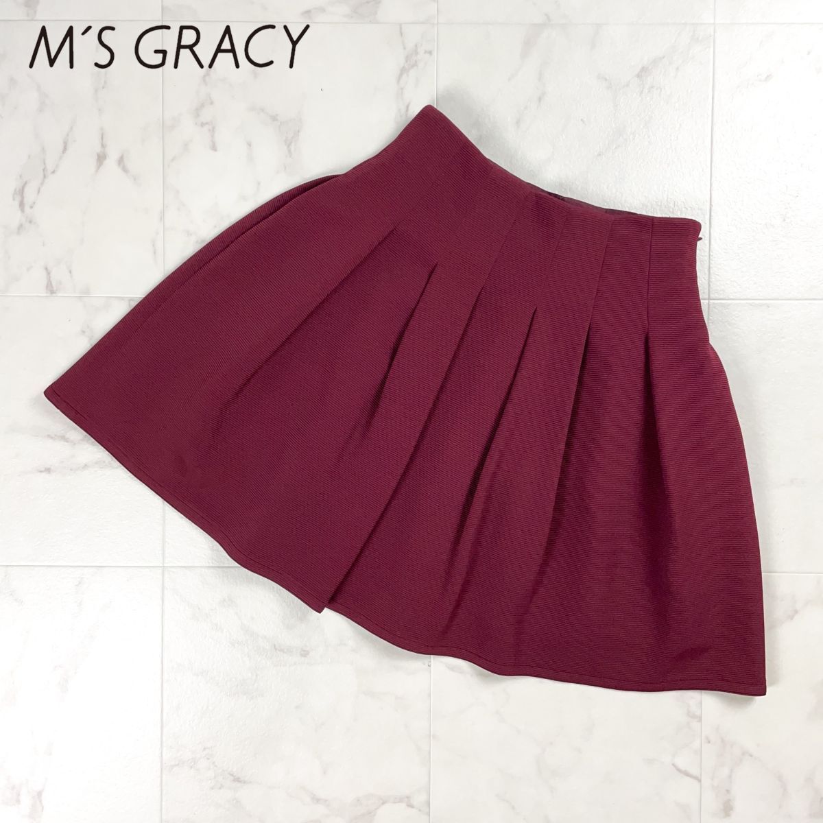 美品 M'S GRACY エムズグレイシー タックフレアスカート チュール裏地 膝丈 ワインレッド 赤 サイズ38*BD683拍卖