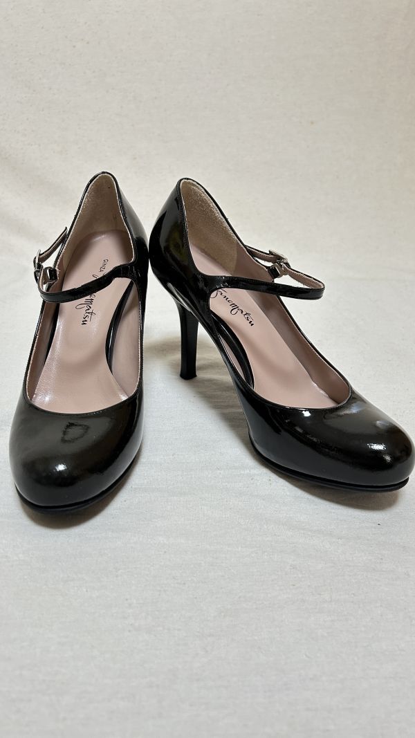 銀座カネマツ エナメル ラウンドトゥ ストラップハイヒール パンプス 24.5㎝拍卖