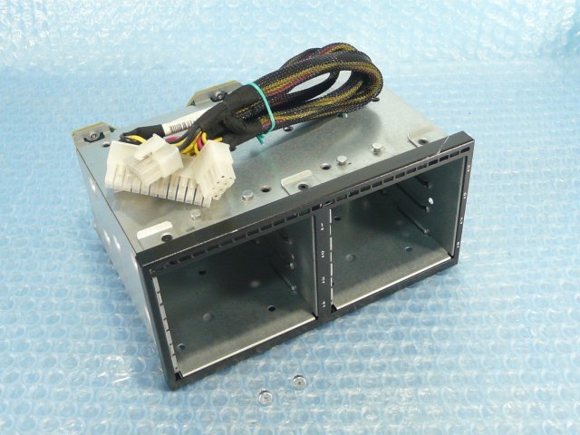 1HGY // HP ProLiant DL380e Gen8 の ストレージケージ 2.5インチ 8スロット / ハードディスク(HDD)BOX /643705-001 668320-001 //在庫2拍卖