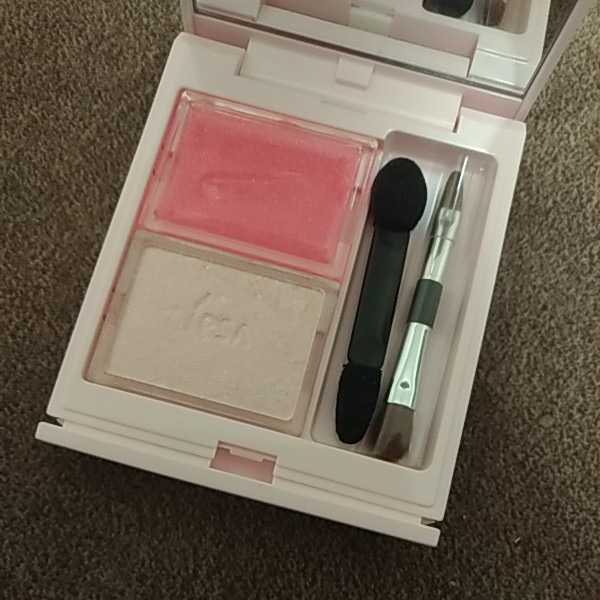 ★IPSA イプサ ロイヤルメンバープログラム カラーパレット リップグロス リップ アイシャドウ 頬紅 チーク フェースカラー拍卖