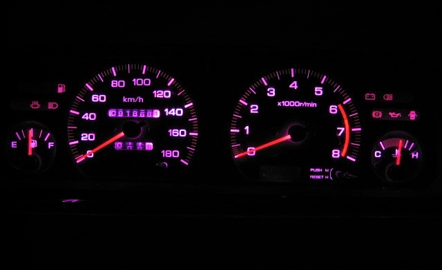 A31 セフィーロ メーターLED照明 1台分セット! ピンク拍卖