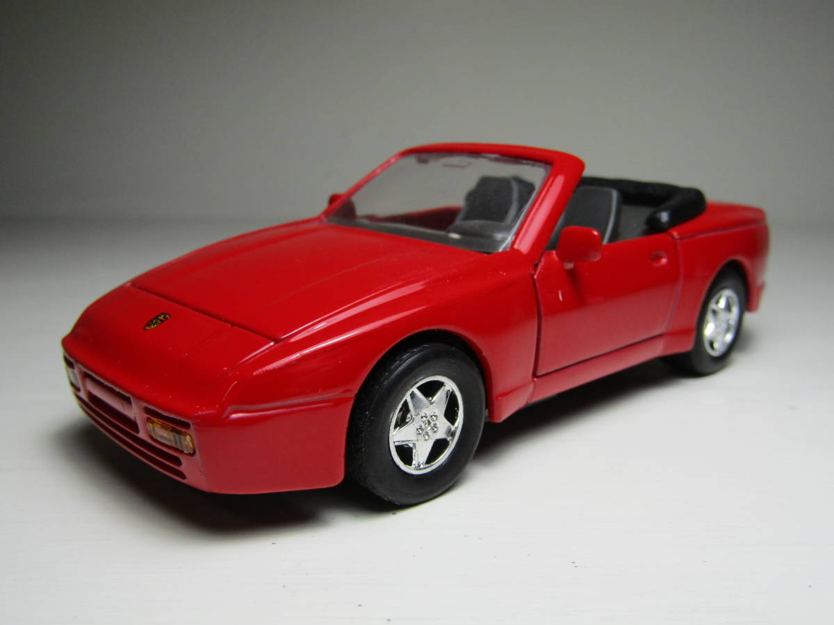 PORSHE 944 turbo 1/38~1/36 ポルシェ カレラ ターボ ワイドタイヤ デッドストック レッド 未展示 911 Carrera welly 稀少 ビンテージ拍卖