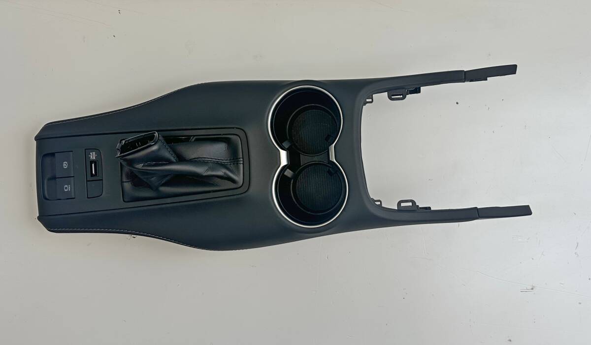 TO7 / HARRIER / ハリアー / MXUA80 / M20AFKS / フロント センターコンソール / center console拍卖
