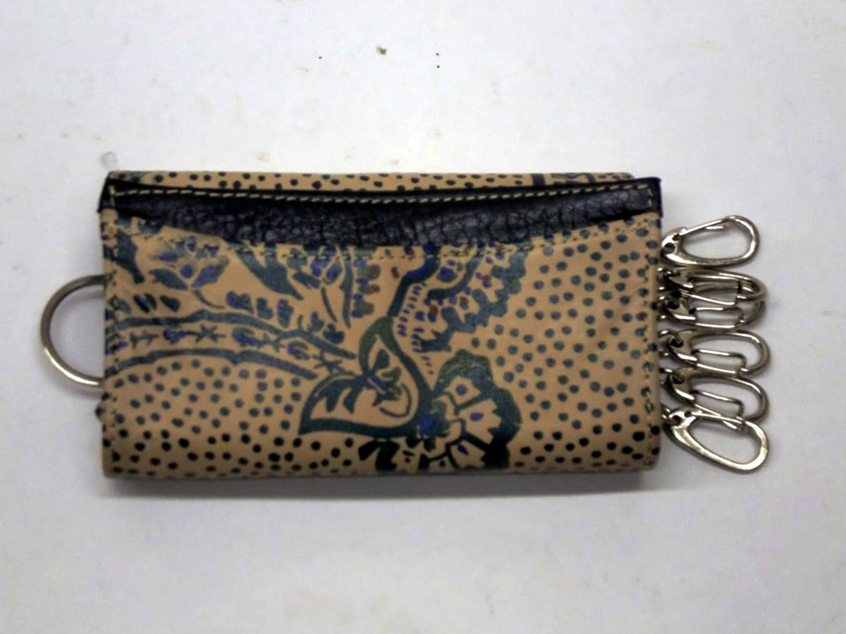 一点品 送料無料 297-2牛革の三つ折6連キーケース拍卖