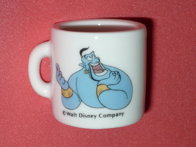 激レア!カワイイ♪ ディズニー アラジン キャラクター 陶器製 ミニマグカップ ☆拍卖