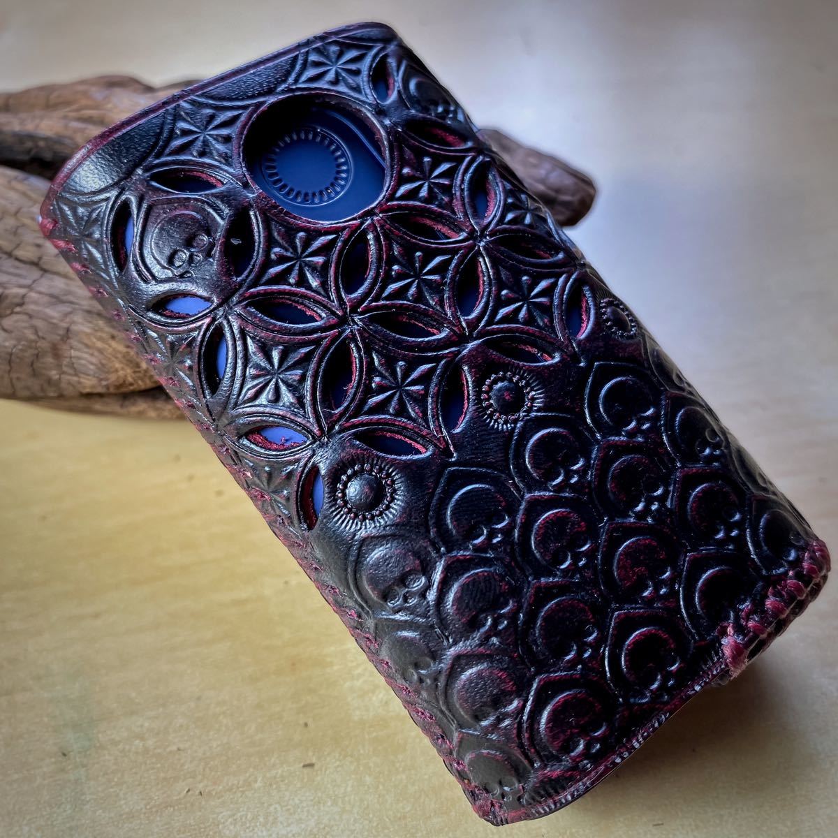 【glo hyper / glo hyper plus】本革製ケース Skull Mix 透かし彫 02 gh08拍卖