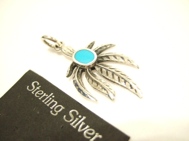 横浜最新 SILVER925銀ペンダント ♪ 魅惑のマリファナ青 4.6g 送料220円ξgtξ ξ52s拍卖