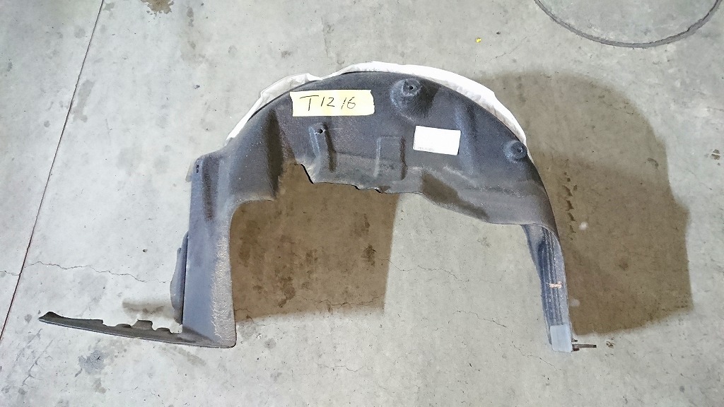 メルセデスベンツ 純正 左 リア ホイールアーチライナー MERCEDES CLA C117 LEFT REAR WHEEL ARCH LINER 品番:A1176900330 T1216拍卖