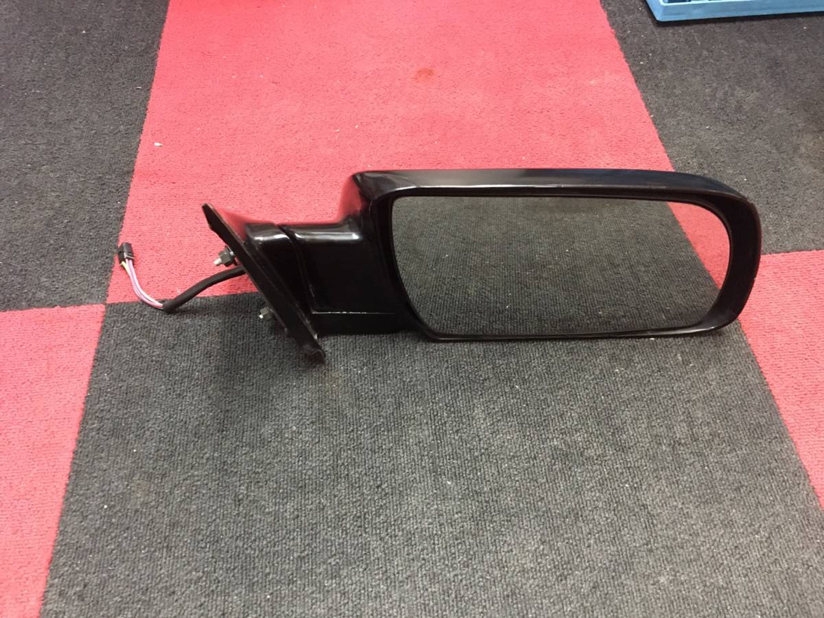 1998年 シボレー タホ 部品取り車 ミラー サイドミラー ドアミラー 右 中古部品 拍卖