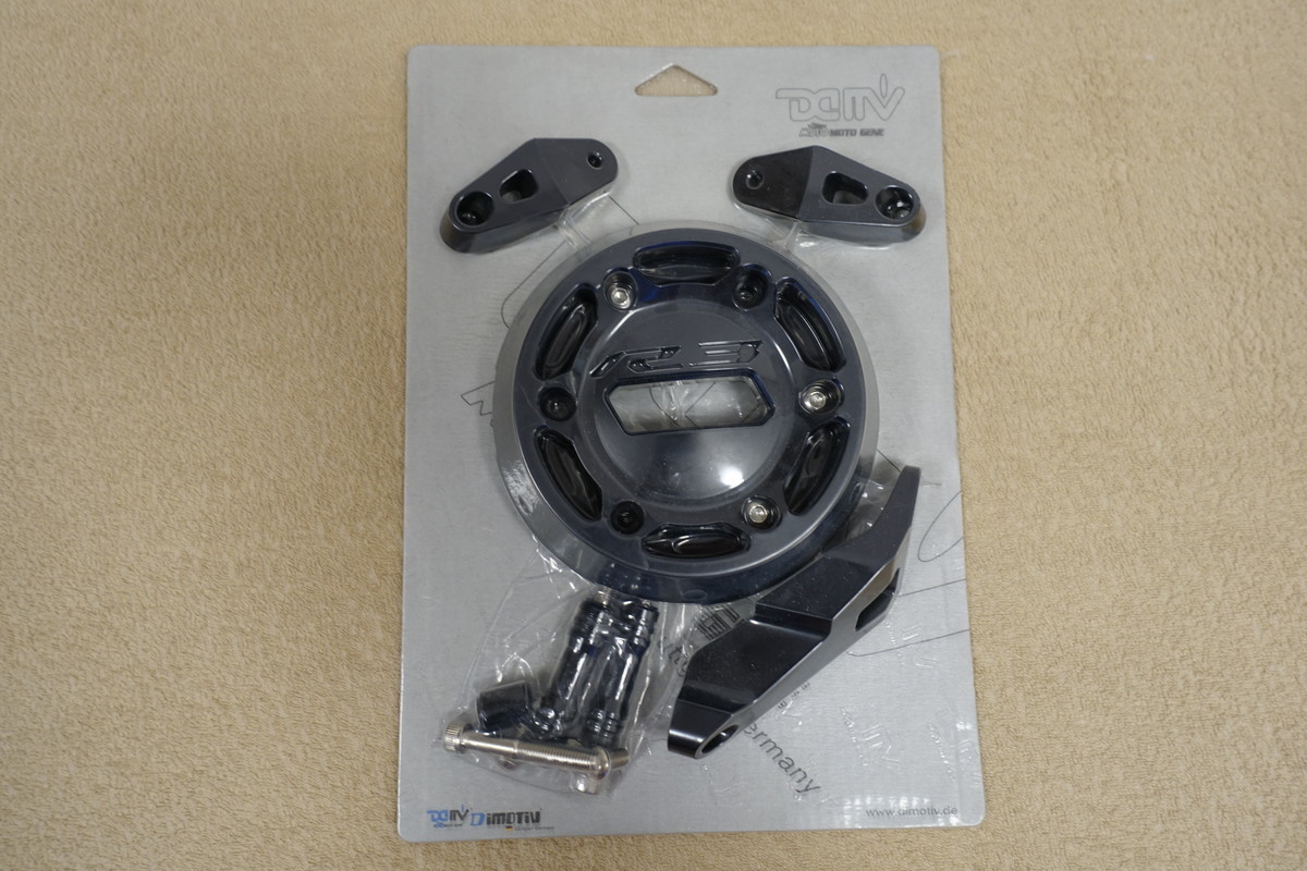 Dimotiv YZF-R25 / YZF-R3 (15-18) DMVエンジンプロテクターカバースライダーガード 右側 ブラック 定価42,900円 DI-EPC-YA-07-R-K拍卖