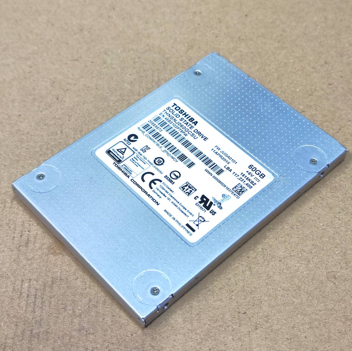 【中古パーツ】2.5インチ SATA SSD 60GB 1台 正常 TOSHIBA THNSNJ060GCSU 使用時間27933H ■SSD7566拍卖