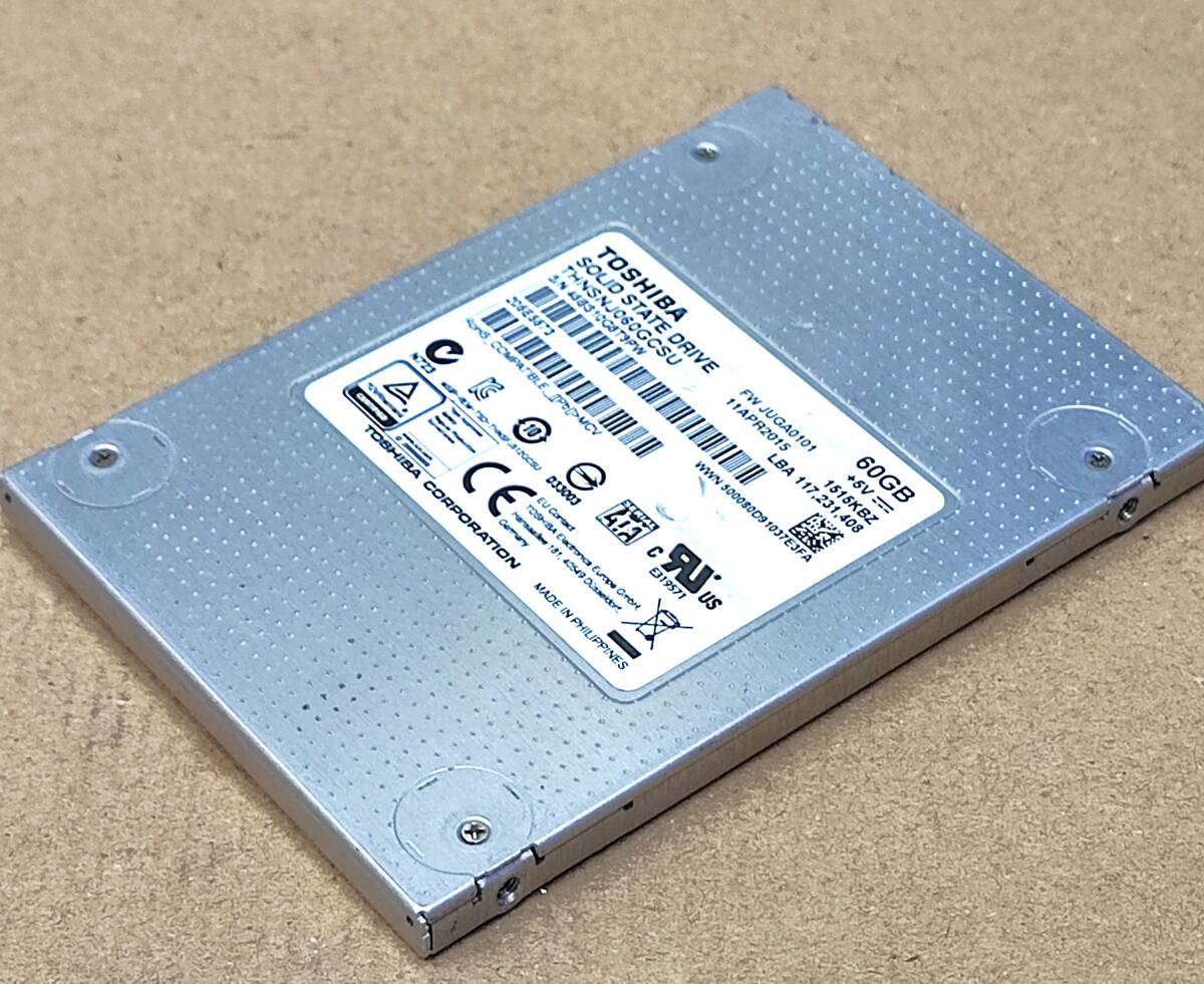 【中古パーツ】2.5インチ SATA SSD 60GB 1台 正常 TOSHIBA THNSNJ060GCSU 使用時間31111H ■SSD7538拍卖