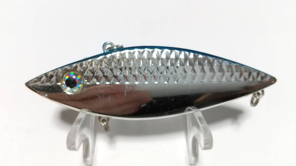8 ダイヤモンドシャッド 3/4oz 9cm ストライクキング STRIKE KING DIAMOND SHAD シンキング バイブレーション BOX保管の未使用拍卖