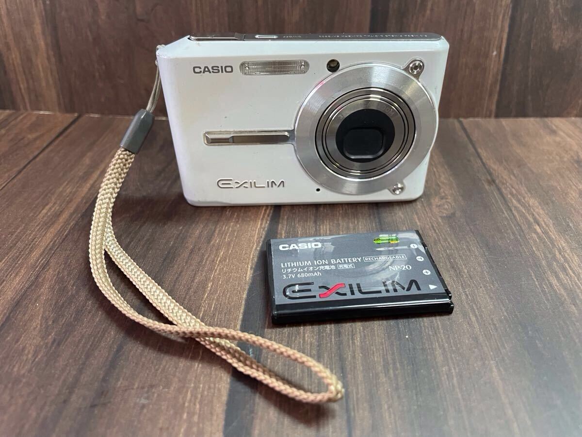 CASIO カシオ EXILM EX-S500 コンパクトデジタルカメラ ホワイト 現状品 ジャンク品扱い拍卖