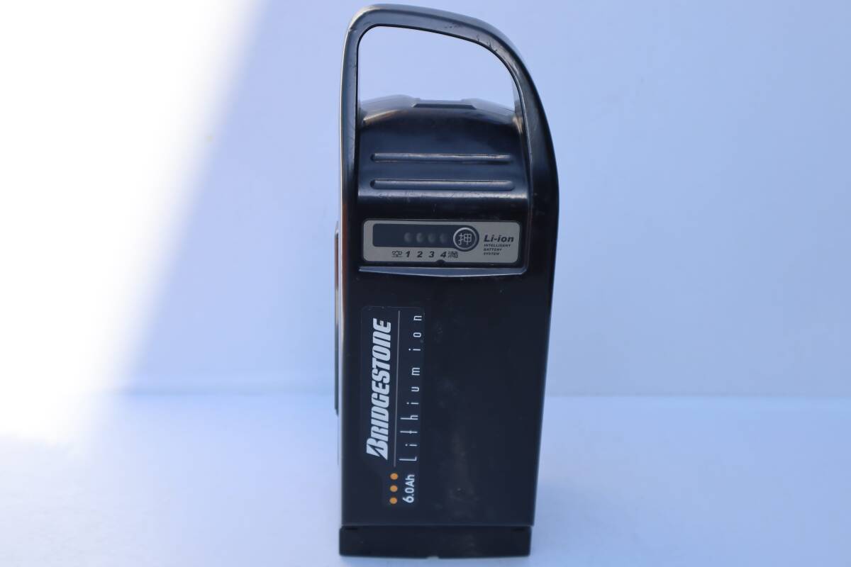 E7621 Y ブリヂストン ヤマハ 兼用 電動自転車バッテリー リチウム 6.0Ah X56-31 4点灯-3点灯拍卖