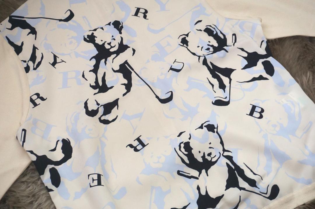 BURBERRY GOLF バーバリー ゴルフ の サラサラ素材で創られた ロゴ と トーマスベアー デザインの とても涼しい チュニック です。”拍卖