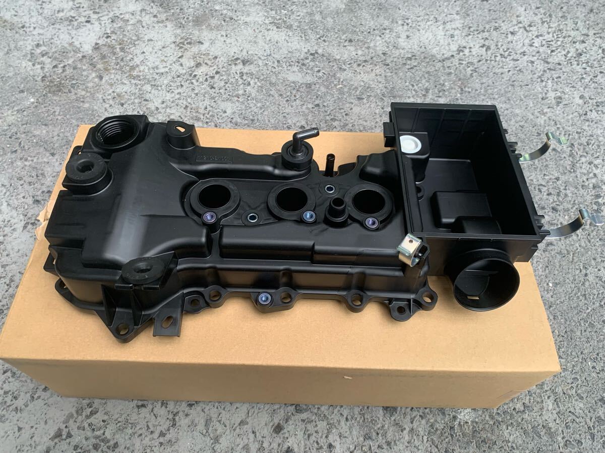 未使用 M900A ルーミー トヨタ純正 ヘッドカバー タペットカバー シリンダー ヘッド カバー 1KRFE M910A タンク トール拍卖