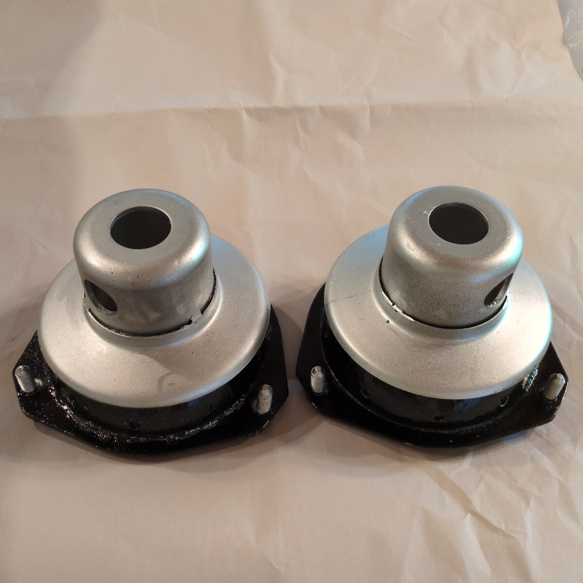 シトロエンBX フロントストラットアッパーマウント 2個セット拍卖