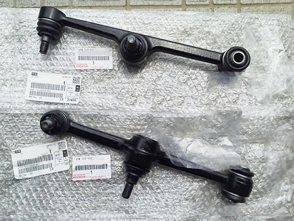 トヨタ 純正 カローラ レビン フロント ロワアーム 左右 セット AE 111 ACFVF ae 検索 トレノ フライ ホイール 車高調 ブレーキ マスター拍卖