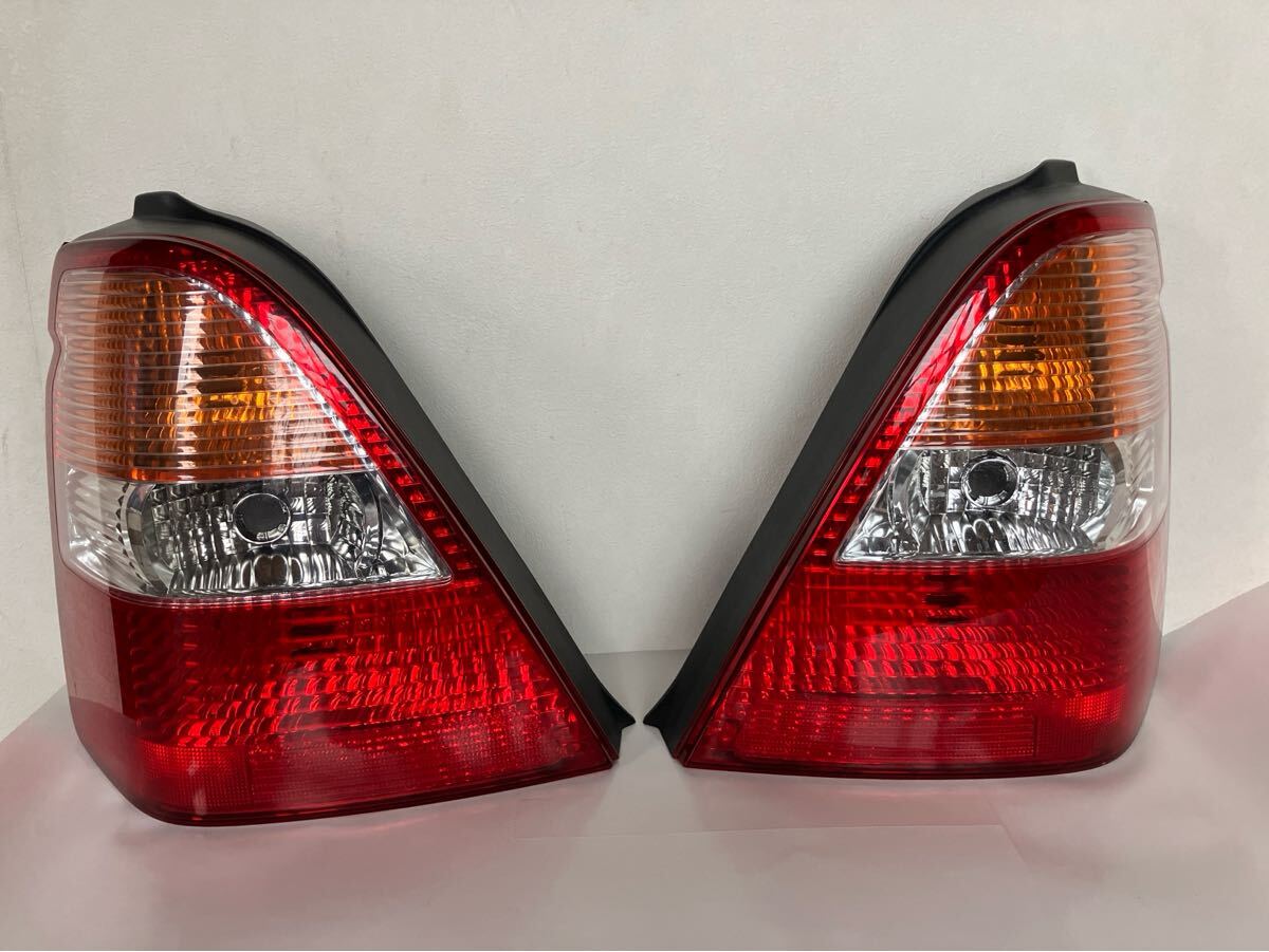 【純正】 【中古】 ホンダ オデッセイ RA6 RA7 RA8 RA9 (前期)純正 テールランプ ライト 左右セット拍卖