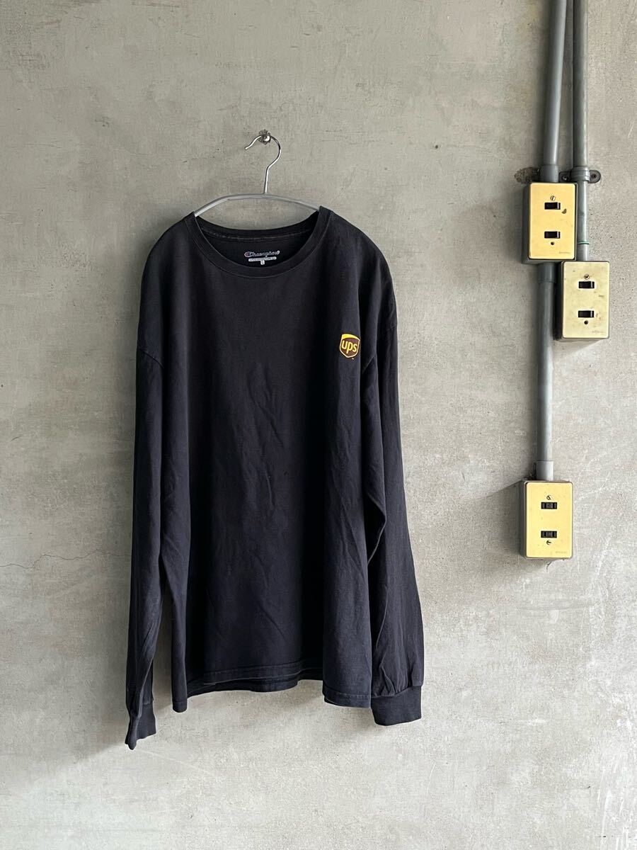 00s 2000年代 champion チャンピオン UPS ロンT黒 長袖 Tシャツ ロゴ 企業 ワンポイント 無地 シンプル ビンテージ 古着 ブラック レア拍卖