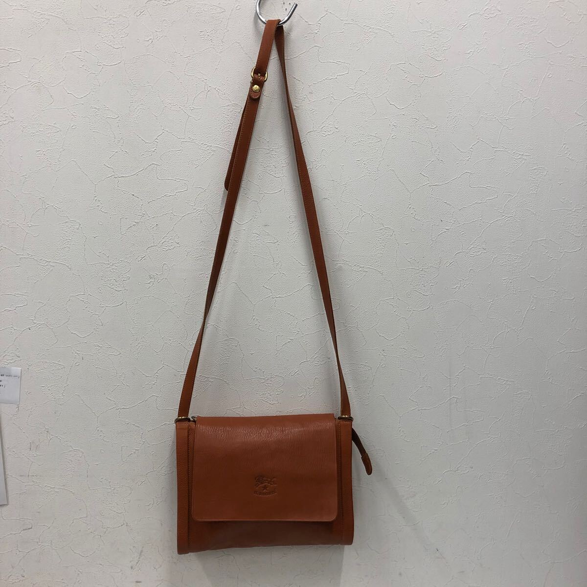 (30)IL BISONTE イルビゾンテ ショルダーバッグ 茶色 キャメル レザー イタリア製拍卖