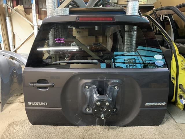 エスクード CBA-TDA4W バックドアASSY 69100-65850拍卖