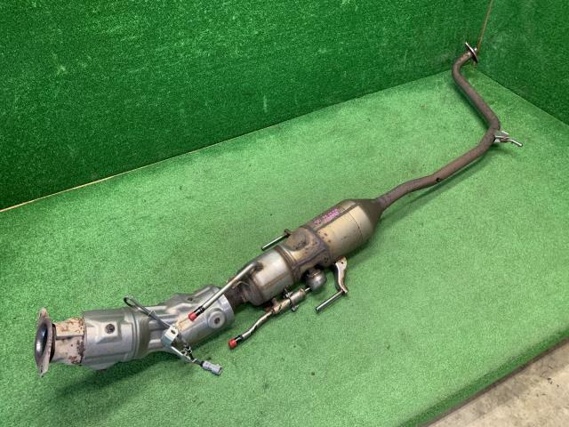 プリウス DAA-ZVW30 Fエキゾーストパイプ 17410-37311拍卖