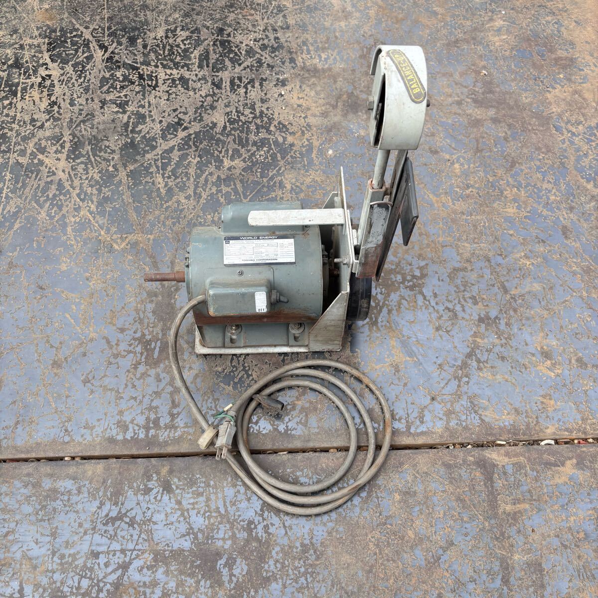 通電確認 送料無料 東芝 TOSHIBA MOTOR 電動 モーター 0.2kw 4POLE 100V コンプレッサー 研磨機 ベルトサンダー サンダー HITACHI拍卖