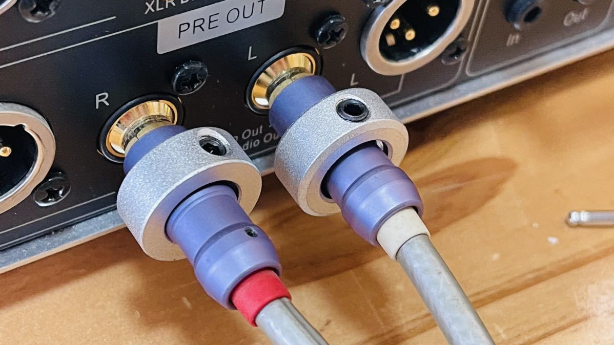 オーディオ RCAプラグ インシュレーター スタビライザー アルミ合金製 4個セット 外径12.0mm未満用拍卖