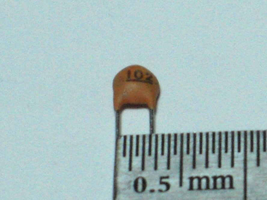セラミックコンデンサー 102(1000pF) 50V【1セット5個】拍卖