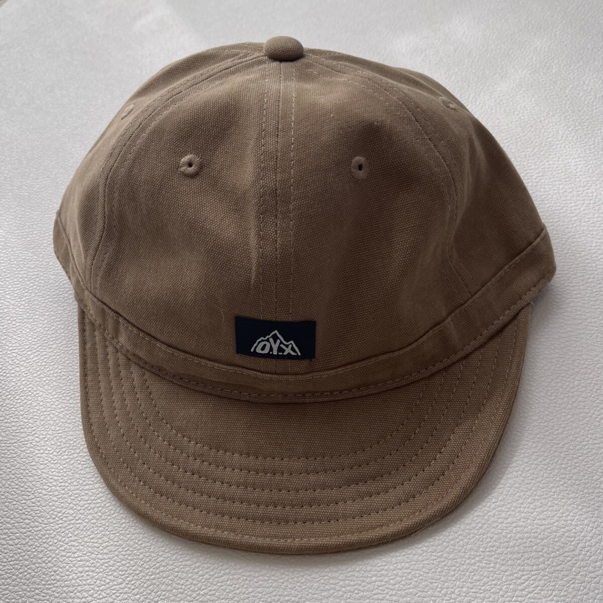 ベージュ O.Y.X つば短い帽子 レディース つば短帽子メンズにもキャップアンパイアキャップ  拍卖