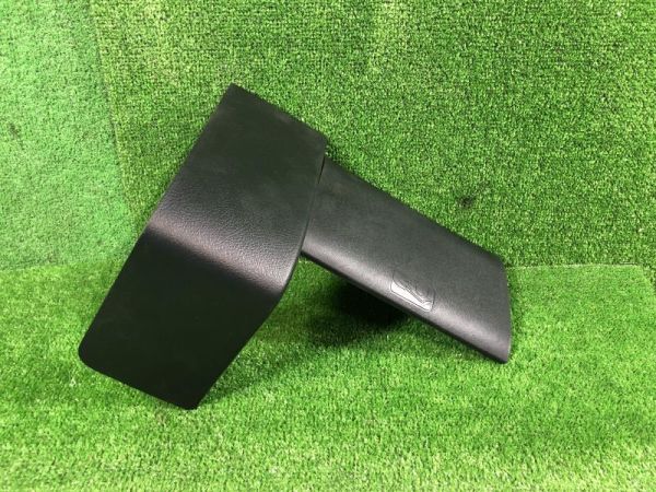 TOYOTA ノア NOAH ZRR80 2015年式 エアバッグカバー AIRBAG COVER TRIM ID:3408拍卖