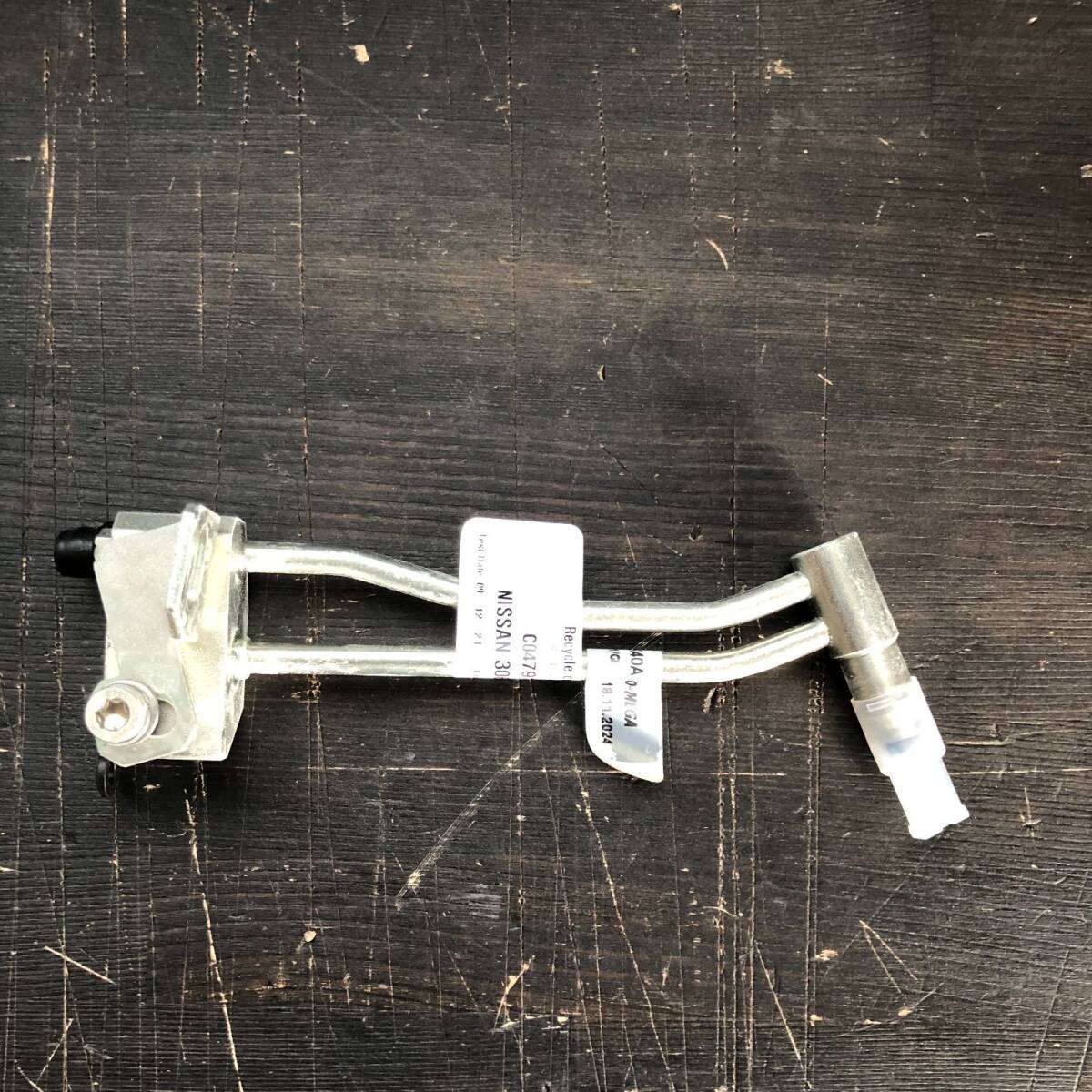 日産 純正 370Z シリンダー アッセンブリー コンセントリツク スレーブ NISSAN ニッサン Clutch Slave Cylinder Tube P/N 306A2-JK40A拍卖