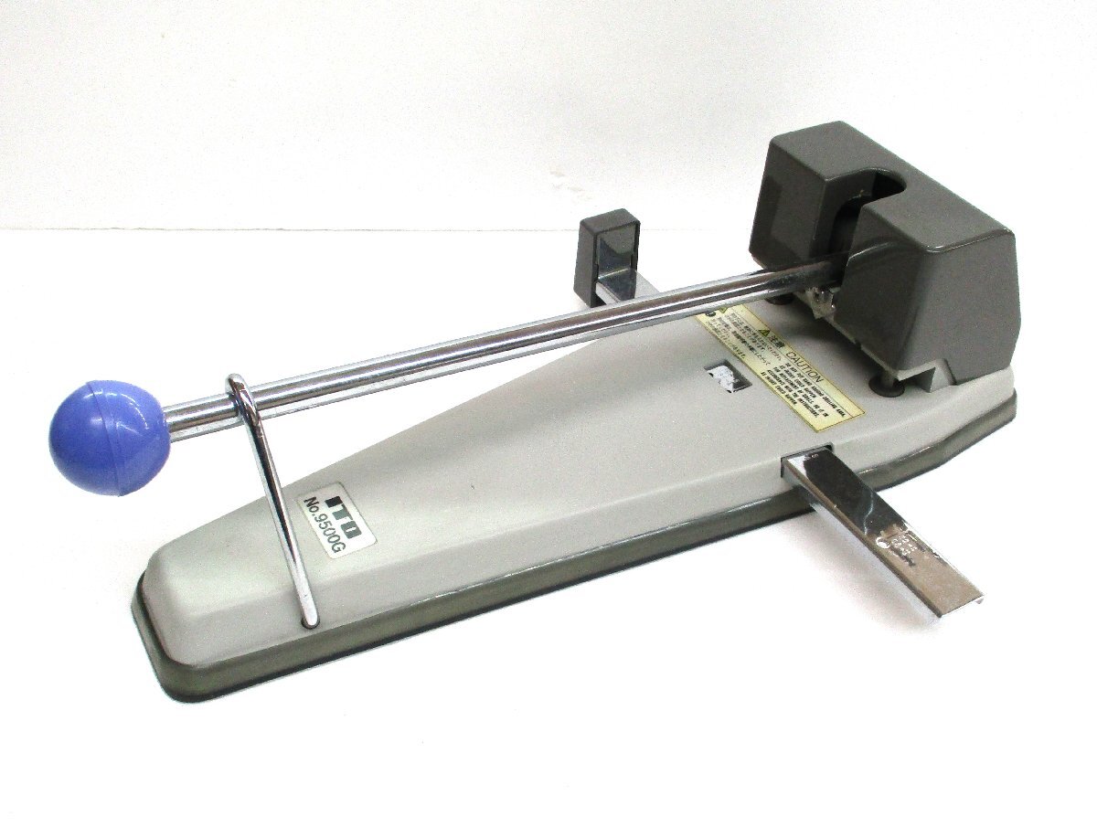 ★ 100822 強力2穴パンチ ITO NO.9500G 穴サイズΦ6mm 2.25kg W14xD40.5xH11.5cm キズヨゴレ有 中古 ★拍卖
