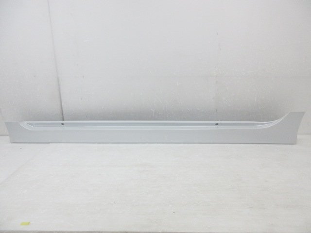 ★ トヨタ アクア GRスポーツ MXPK11 純正 左 サイドステップ ホワイトパール 75860-52140 (B044614)拍卖