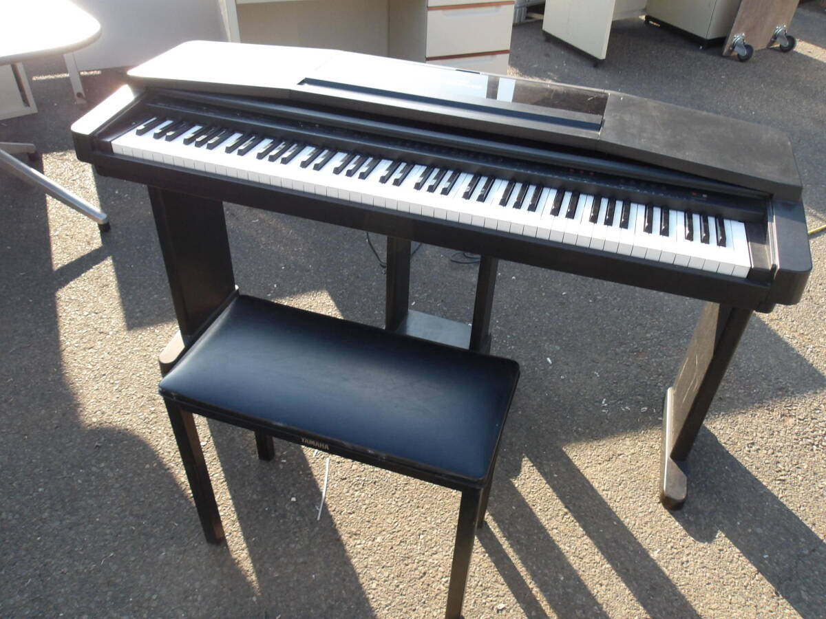 【3825】YAMAHA ヤマハ Clavinova CVP-30 ADVANCED WAVE MEMORY AWM 電子ピアノ 動作確認済み イス付き!引き取り歓迎!拍卖