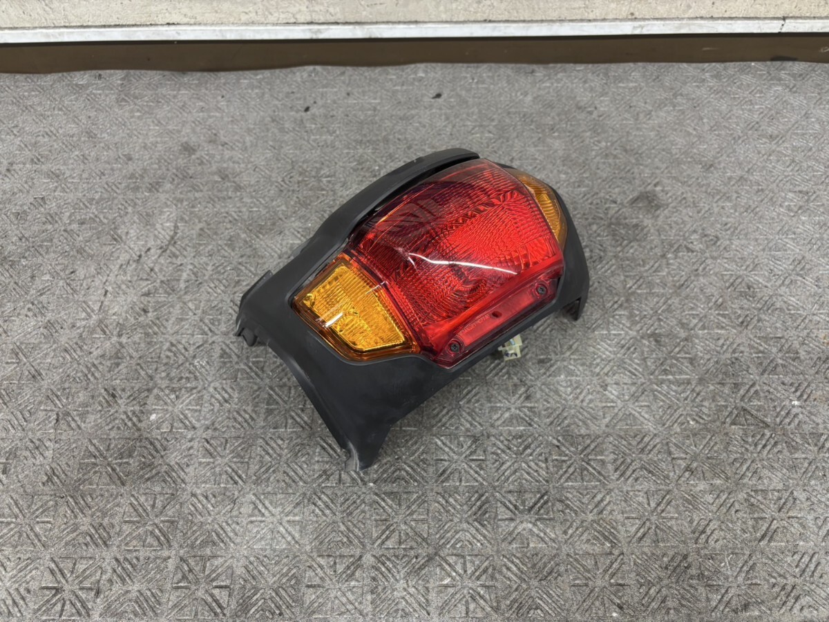 ヤマハ JOG AY01-1160 テールランプ リアウィンカー 電装 ブレーキランプ 83710-GJA-J000 YAMAHA 純正 部品 パーツ拍卖