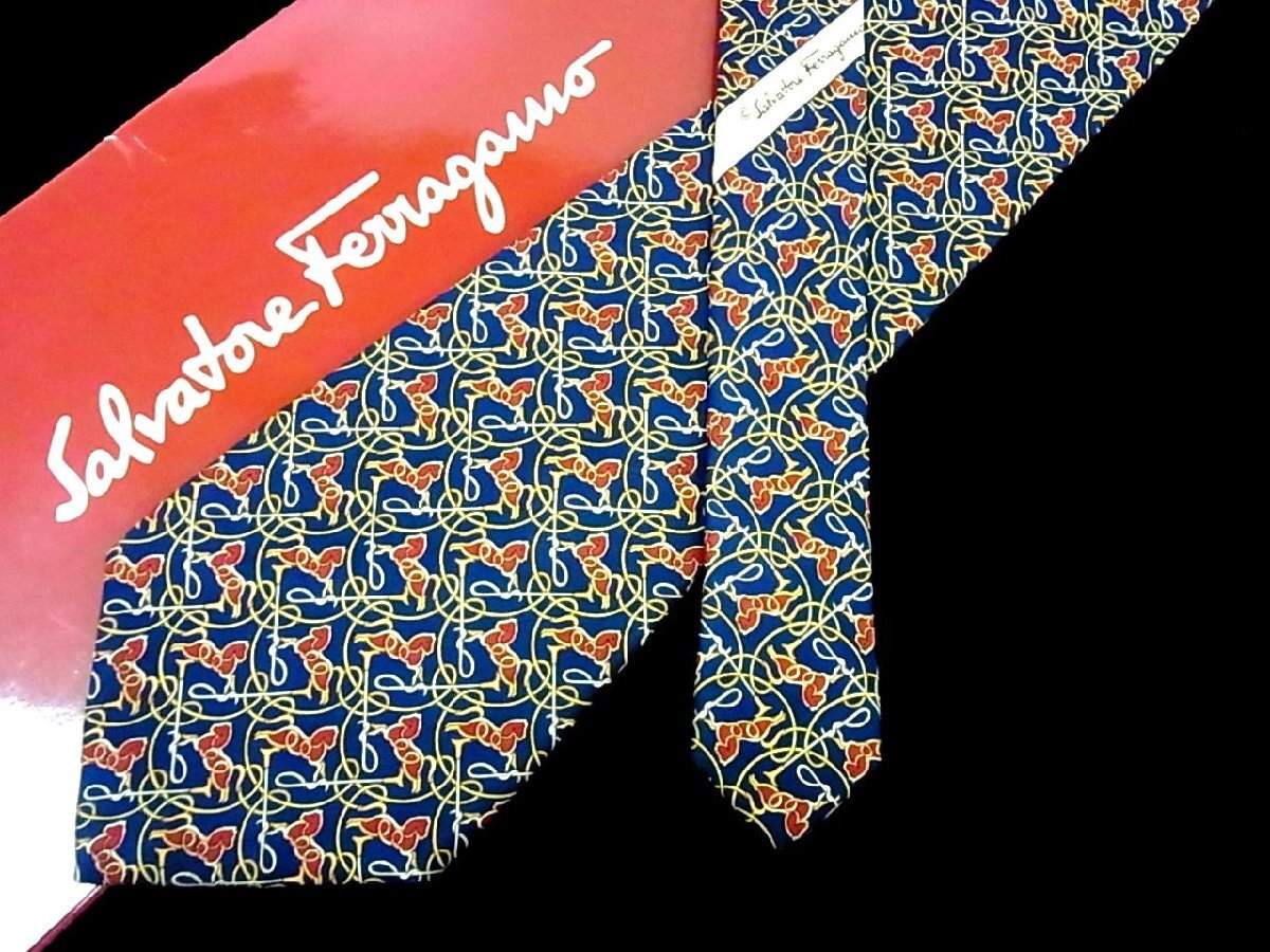 ♪今週の特売980円~♪2580♪状態並品【FERRAGAMO】フェラガモ【馬 ウマ 動物 柄】ネクタイ♪拍卖