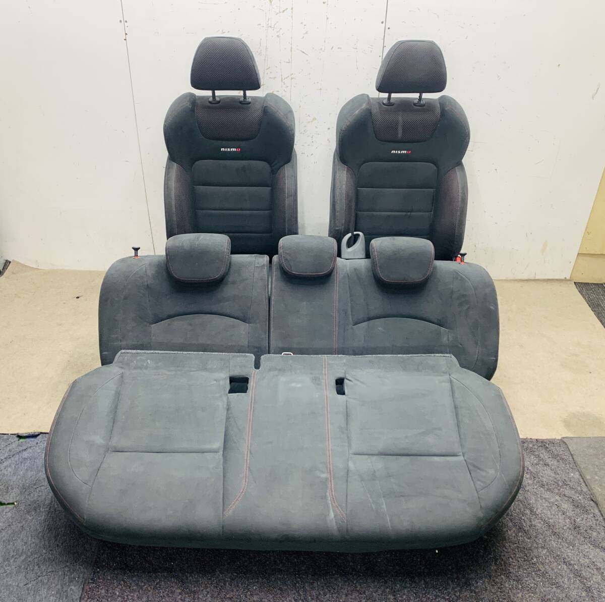 日産 純正 E12 ノート NISMO ニスモ フロントシート 運転席 / 助手席 左右セット + リアシート 背面 / 座面 1台分 HE12拍卖